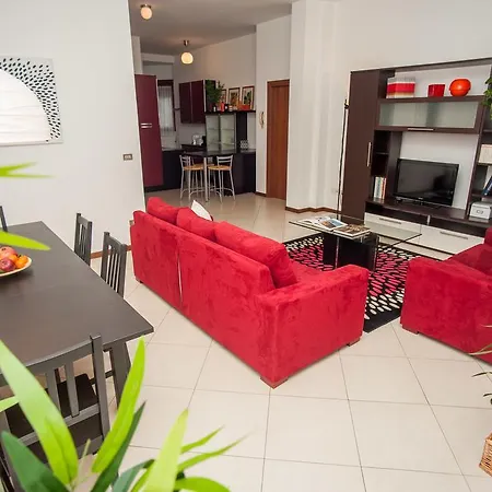 In Corso Genova Apartment Milan