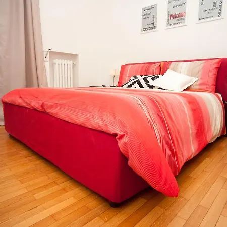 In Corso Genova Apartment Milan